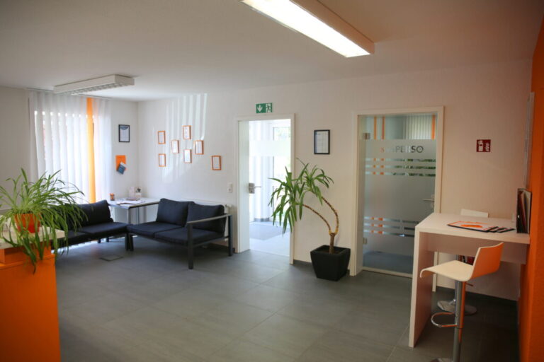 personalvermittlung zeitarbeit crailsheim eingangsbereich